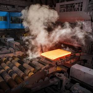 Seaspan Signs MoU To Reestablish Domestic Supply Chain With Stigterstaal Canada & Algoma Steel