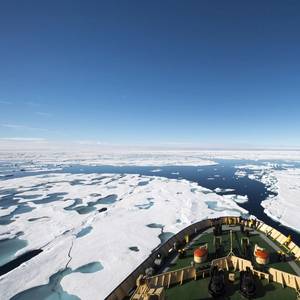 Arctic Shipping Requires New Ways to Manage Risks
