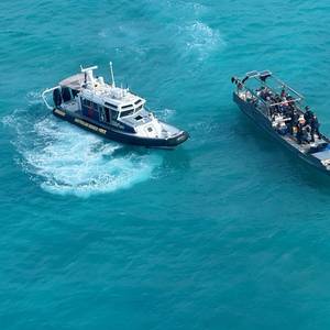 Foreign Fishers Caught off Australia Thanks to Tip-Off