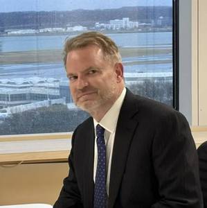 Chairman Louis E. Sola Announces Departure From FMC