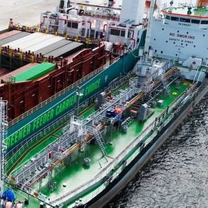 Container Vessel Bunkered with Methanol During Cargo Operations