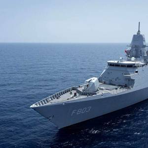 Chinese Fighter Jets Approached Dutch Ship 'Unsafely'