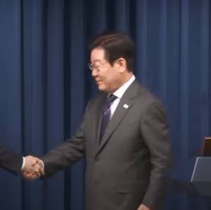 South Korea, Singapore sign MoU on Green Shipping