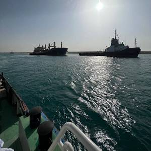 Suez Canal Activity Resumes after Troubled Bulk Carrier Refloated