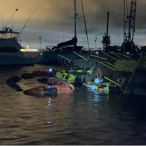 Dredge Barge Capsizes in Charleston