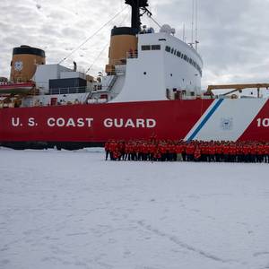 49-Year-Old USCG Icebreaker Polar Star Departs Antarctic Region