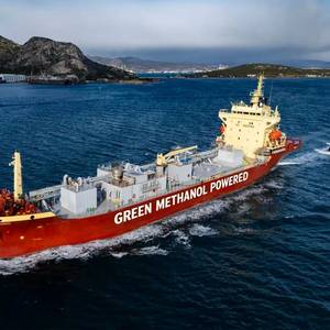 Low-Emission Cement Carrying Vessel to be Dual-Fuel Methanol