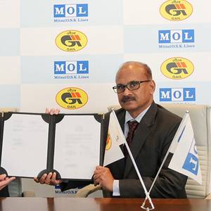 Japan's MOL, India's GAIL Sign Charter Deal for Newbuild LNG Carrier