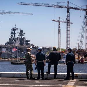 Trump, Musk to Turn Focus on DoD, Navy Shipbuilding