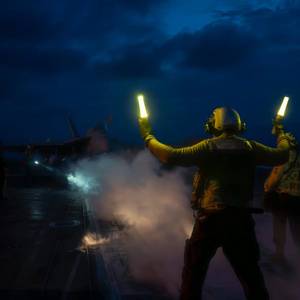 US Aircraft Carrier Visit Demonstrates Support for South Korea