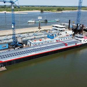 Wattlab, HGK Shipping Collaborate On World’s First Hybrid Solar-Powered Inland Cargo Vessel