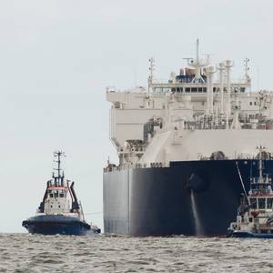 US LNG Exporters Expected to Escape Brunt of Hurricane Francine