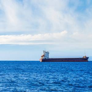 Iran Maintains Oil Exports During Conflict