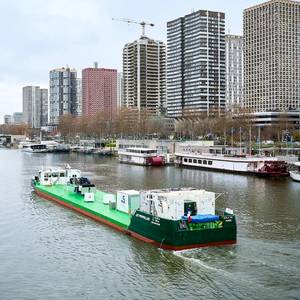 Pioneering Hydrogen-Powered River Vessel in France