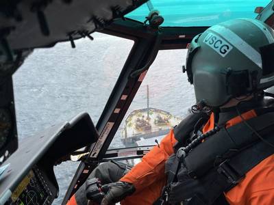 A Coast Guard MH-65 Dolphin helicopter aircrew from Coast Guard Air Facility Newport, Oregon, rescues a man from a vessel approximately 57 miles offshore Newport after he suffered a medical emergency July 18, 2022. (Photo: U.S. Coast Guard)