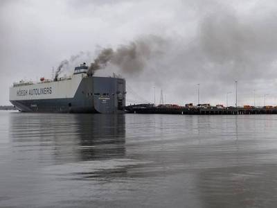 A fire broke out on board the 600-foot vehicle carrier Hoegh Xiamen, at Blount Island in Jacksonville, Fla. (U.S. Coast Guard photo by Jessica Maldonado Gonzalez)