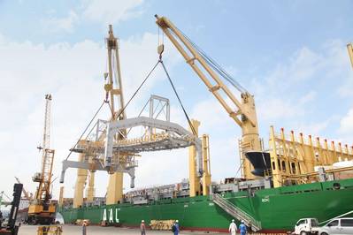 AAL A-Class Vessel, with project cargo (Photo: AAL)