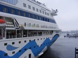 "AIDAcara" in the Port of Kiel