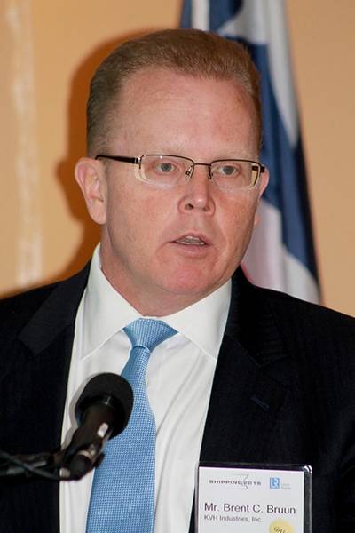 Brent Bruun, Executive VP of Mobile Broadband at KVH, speaks at CMA 2015 (Image courtesy of KVH)