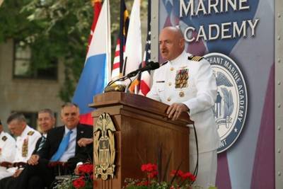 Captain Mark Kelly Addresses USMMA: Photo credit USMMA