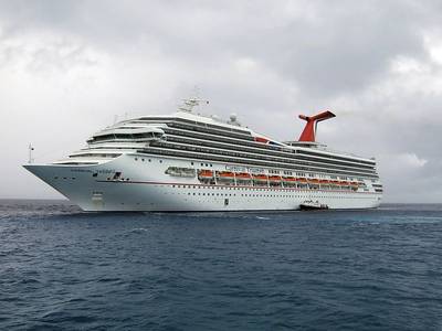 Carnival Triumph: Photo courtesy of Scott Lucht CCL