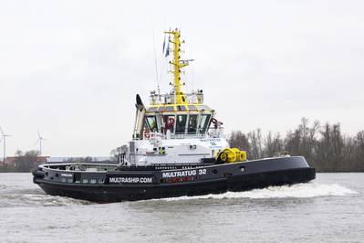 CARROUSEL RAVE TUG Multratug 32 (Photo: Damen Shipyards)

