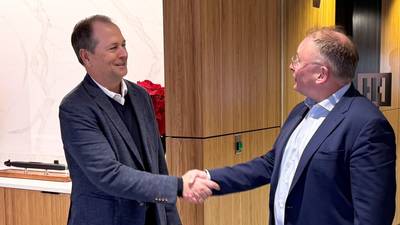 Chris Kastner, HII president and CEO, and Babcock CEO David Lockwood meet at HII’s corporate office in Arlington, Va. Dec. 5, 2025, to discuss current and future collaboration opportunities that could enhance technological innovations and maximize production efficiency (HII photo).