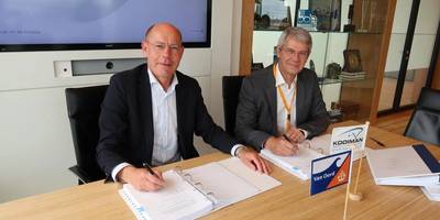 Contract signing - Credit: Van Oord