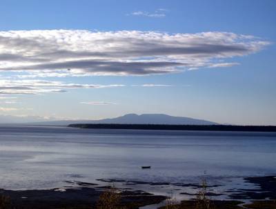 Cook Inlet, Low Water: Photo credit Wikmedia CCL