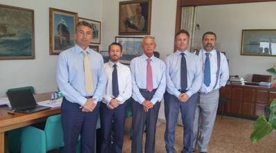 L to R:  Dott. Corrado Neri, Director Fratelli Neri Group and Managing Director Labromare Livorno; Andrea Trevisan, Damen Sales Manager; Dott. Piero Neri, President Fratelli Neri Group; Dott. Corrado Neri, Director Fratelli Neri Group and Mr. Riccardo Sala, Broker Branchero Costa on the occasion of the contract signing for the three vessels. (Photo: Damen Shipyards)