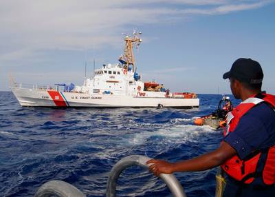 Cutter Chandeleur: Photo credit USCG