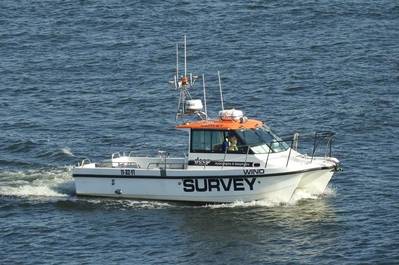 Deep will upgrade one of its survey vessels with a Sea Machines SM300 autonomous control system. This system enables remote command of the vessel, including navigation and positioning, the control of on-board auxiliaries and sensors, and ship-to-shore data flow. The vessel, operating in multiple areas of the Wadden Sea, will be commanded by personnel in the Amsterdam office. (Photo: © Deep BV)