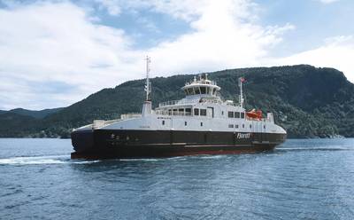 Double-ended RO-PAX ferry MF Husavik is equipped with 2x SCHOTTEL Rudder EcoPeller Type SRE 340 CP (900 kW each). 
Photo credit: Fjord1
