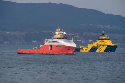 Rig move of Equinor oil platform Njord Alpha with AHTS vessels Magne Viking and Normand Prosper towing the platform.