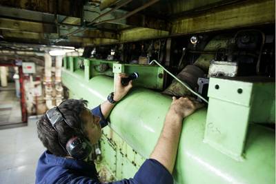 Final Engine Checks: Photo credit OMSI 