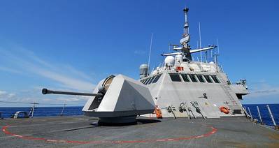 Foredeck USS Freedom: Photo credit USN