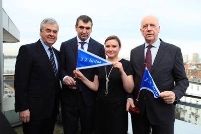 From left: Frank Horch, Hamburg’s Senator for Economy, Garegin G. Tsaturov, Coowner of Pella Shipyard, Natallia Dean, Managing Director Terraline, and Berthold Brinkmann, Insolvency Administrator of Sietas Shipyard