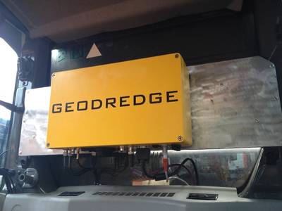 GeoDredge installed in the back of an excavator. (Photo: CT Systems)