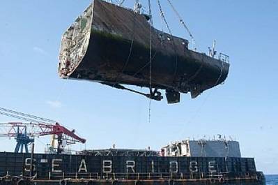 Guardian Final Lift: Photo credit USN 