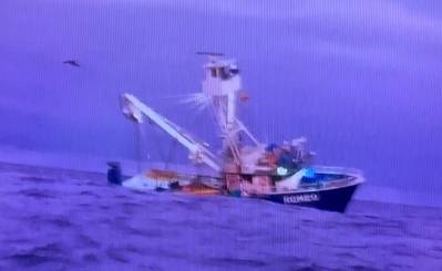 The 72-foot Ecuadorian commercial fishing vessel Romeo capsizes approximately 350 miles north of the Galapagos Islands, December 4, 2020. (Photo: U. S. Coast Guard)