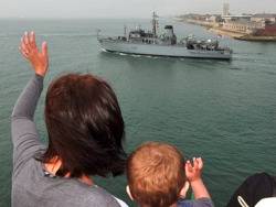 HMS Atherston Departs: Photo credit MOD