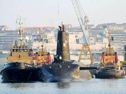 HMS Vigilant leaves dockyard: Photo credit RN