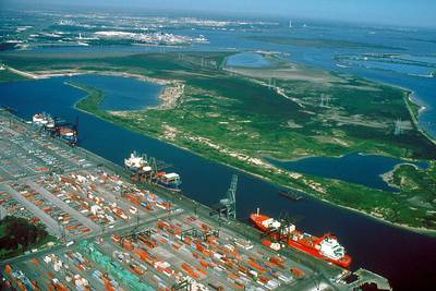 Houston Ship Channel: Photo courtesy of US Army Corps of Engineers