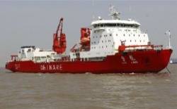 Icebreaker Xue Long: Photo credit Xinhua