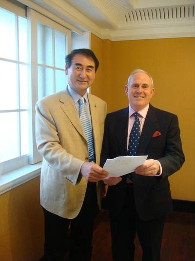 IMRF Chairman and APRC Vice- Chairman, Michael Vlasto, with APRC Chairman, Captain Song