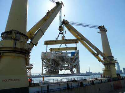 Loading Bertha in Japan: Photo credit Jumbo 