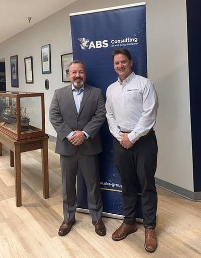 MTS-ISAC Executive Director Shawn Whiteside (left) shown with ABS Consulting Maritime Cybersecurity Director Michael DeVolld (right). (Source: ABS)
