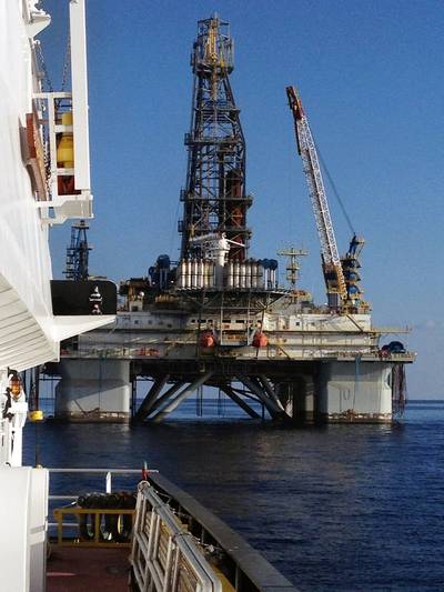 Ocean Sky tending to Noble drill rig John Day during blackout trials (photo by Captain Ward Davis)