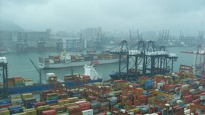 OOCL Container Ship HK Harbour: Photo CCL