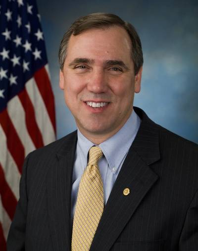 Oregon Senator Jeff Merkley (official portrait)